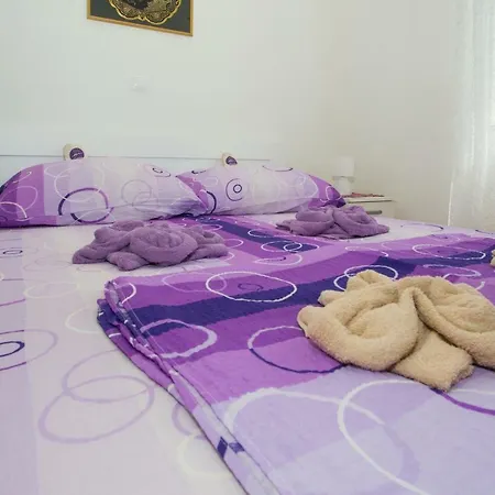Apartment Mihic *