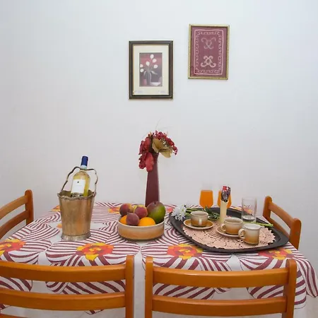 Apartment Mihic *