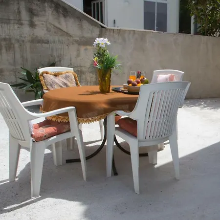Apartment Mihic Makarska