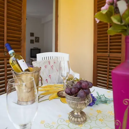 Mihic Apartment *